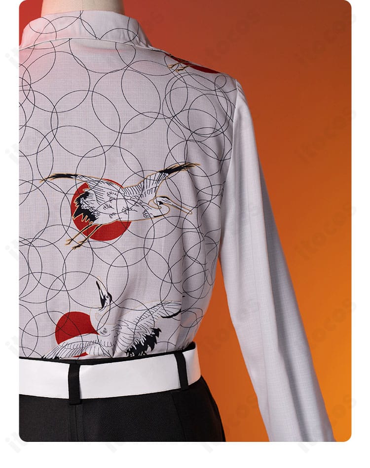 風早巽 宝相華衣装のインナー背面ディテール。裏地の走りと縫い代処理で快適性と耐久性を両立。