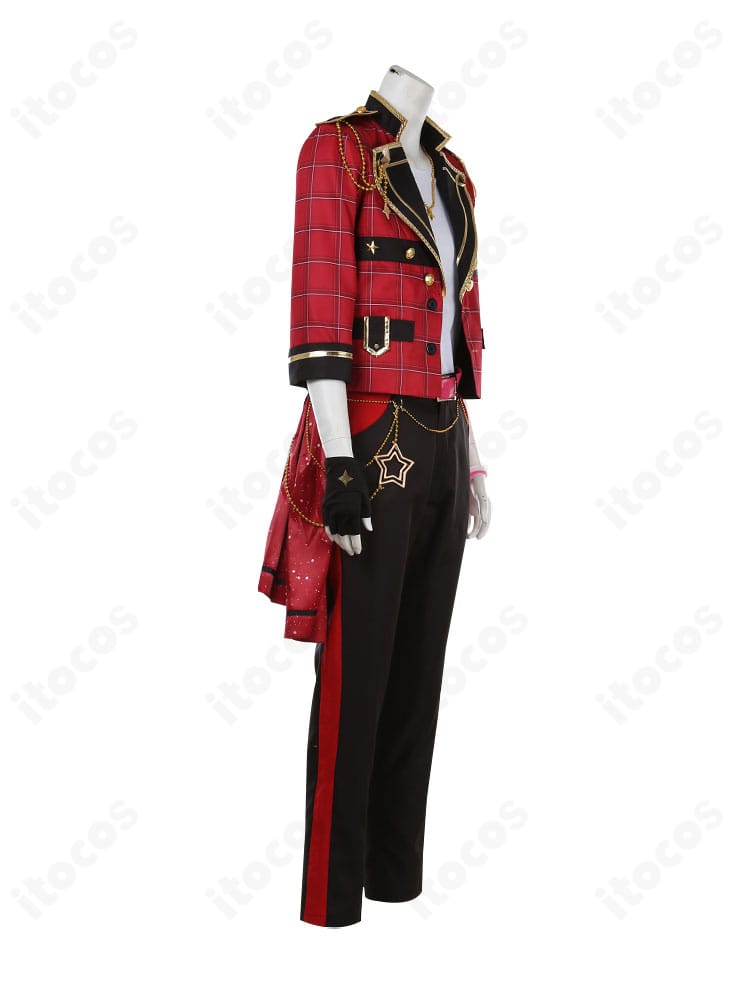 右側面から見た衣更真緒Trickstar衣装。チェーン装飾とコートのラインが分かるディテール画像。