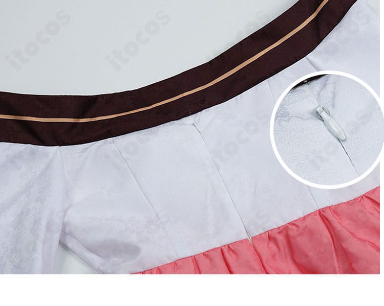 五河琴里 イフリート霊装 コスプレ衣装のチェーン装飾詳細。質感のある金属風パーツで劇中イメージをリアルに表現。