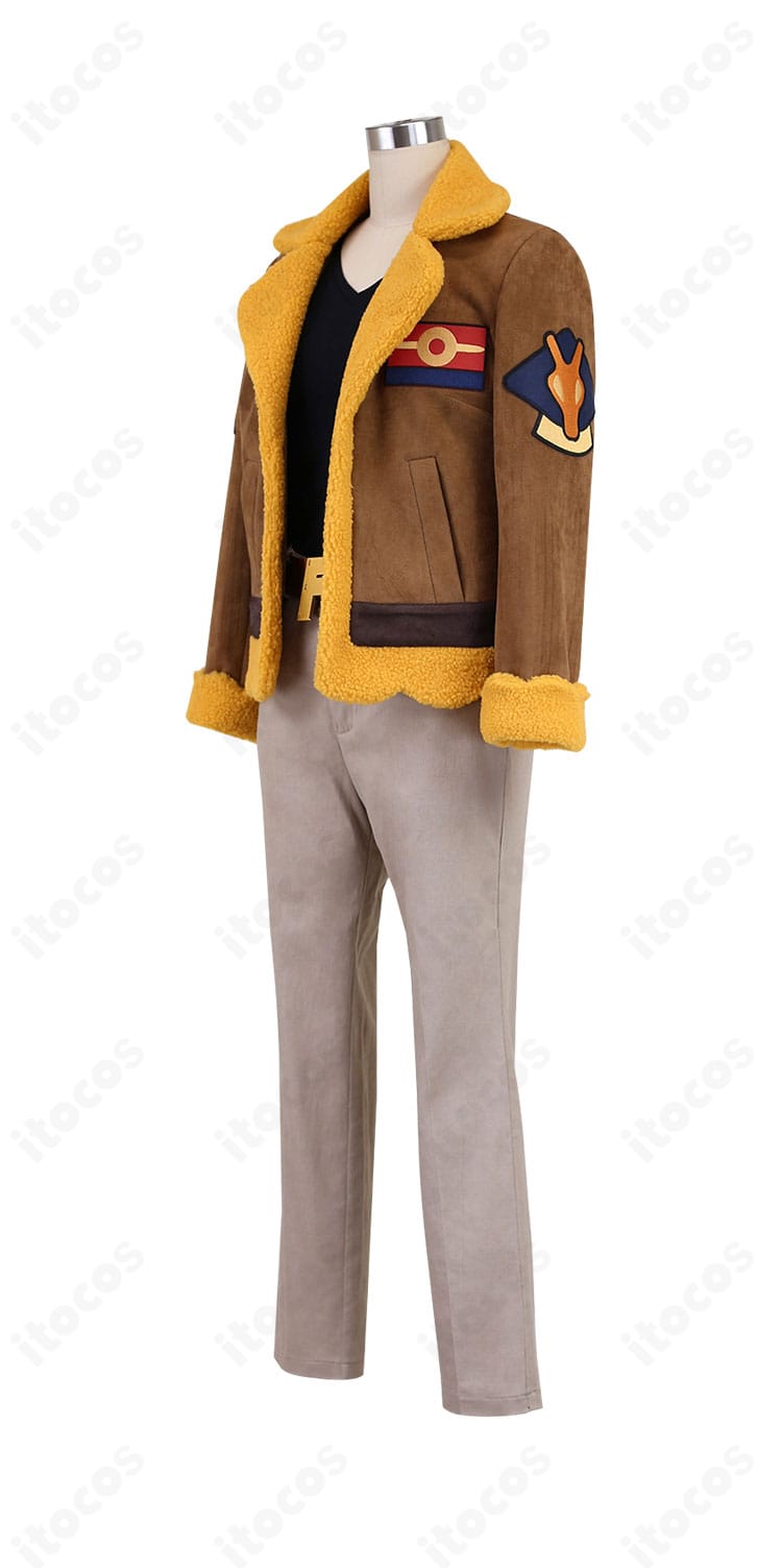 フリード博士 コスプレ衣装の左側面。襟元から袖口へのディテールと全体バランスを示す画像