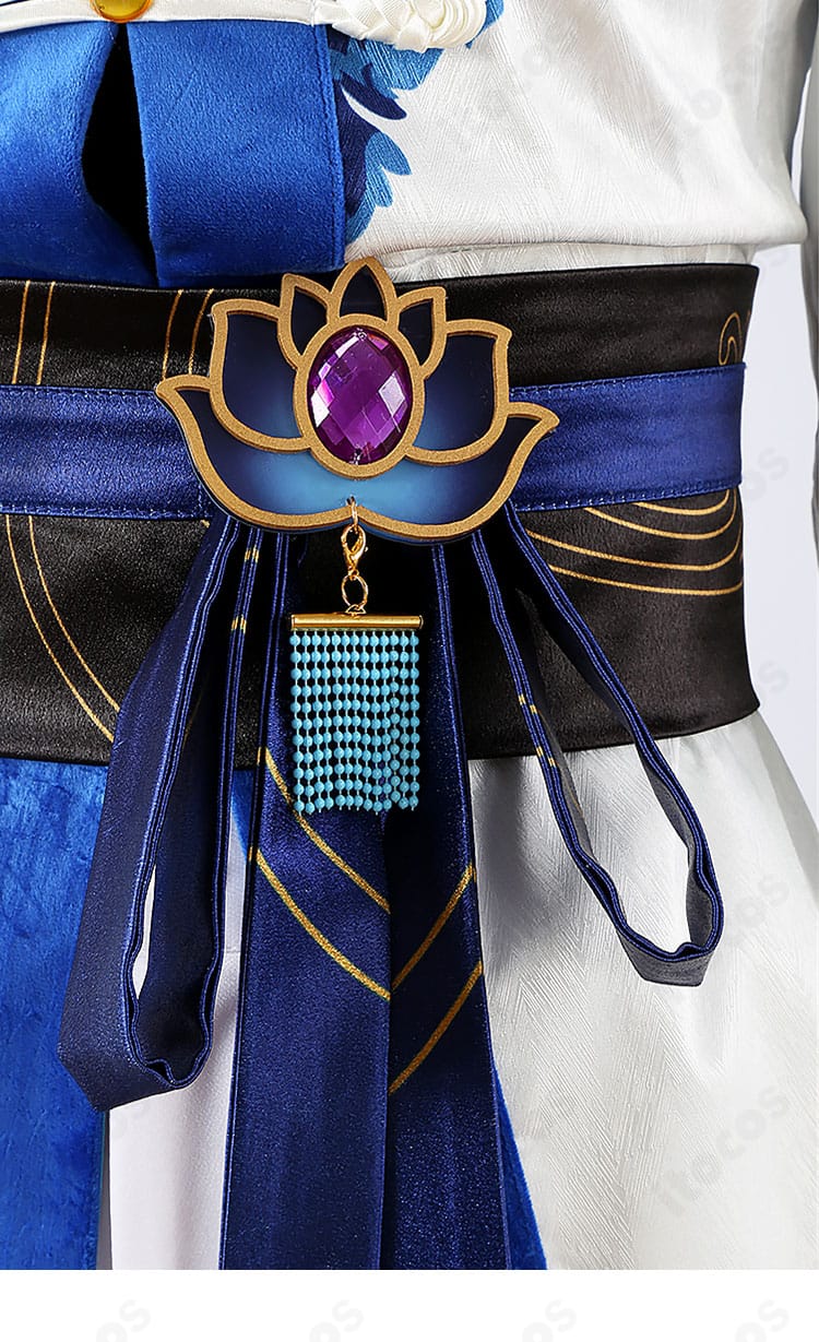 腰帯・コルセットベルトの装飾接写。ラインを引き締めるデザインを明確に表示