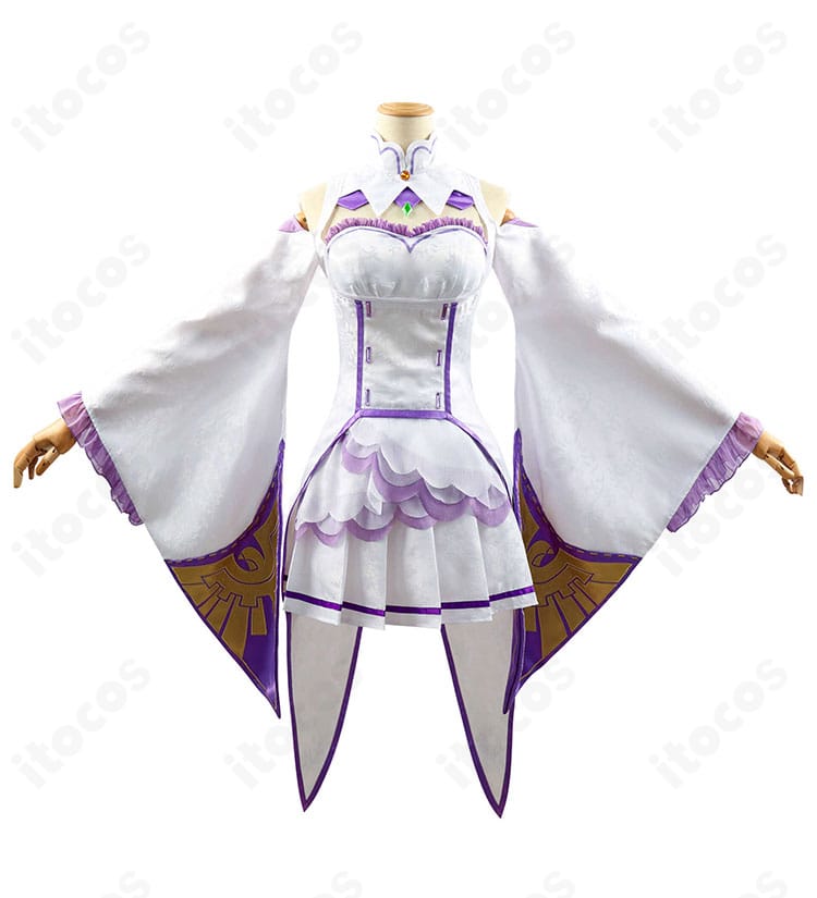 エミリア通常衣装コスプレの正面フルショット。白×紫配色とシルエットが分かる全体像