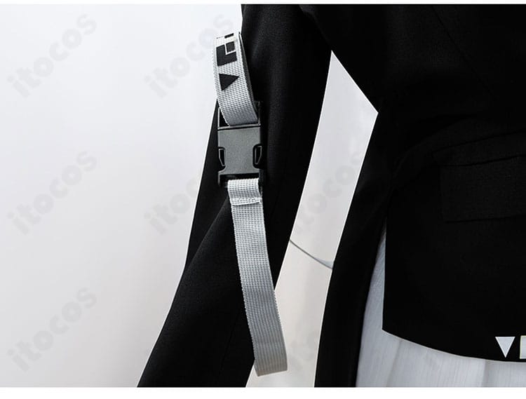 アークナイツ テレジア 音律聯覚2024コスプレ衣装の袖ディテール。袖口の装飾とステッチワークの仕上がりを強調。