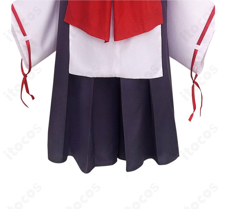 雫 コスプレ衣装 スカート裾の装飾。フリルと縁取りが撮影映えするデザイン