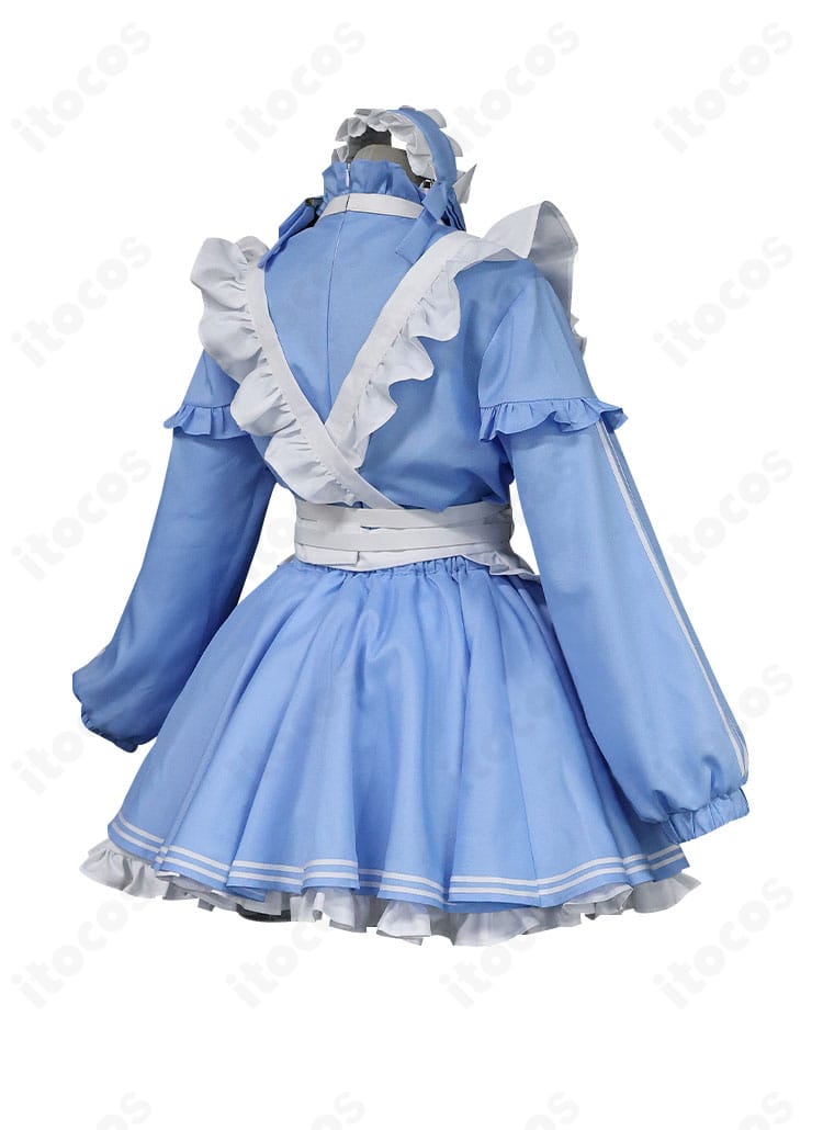 背面からの全体像。背中側のデザイン配置やベルトの取り回し、スカートの落ち感まで確認できる黛冬優子衣装。