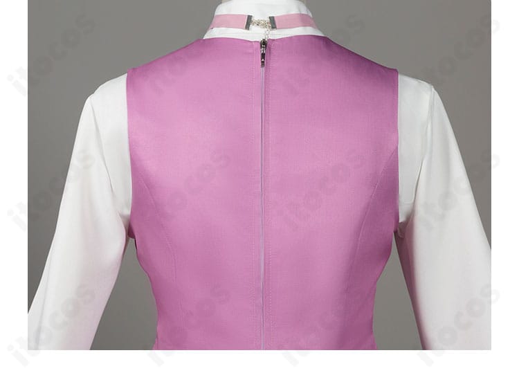 上衣（ベスト）背面のディテール。背中のラインとボタン配置が見える画像。