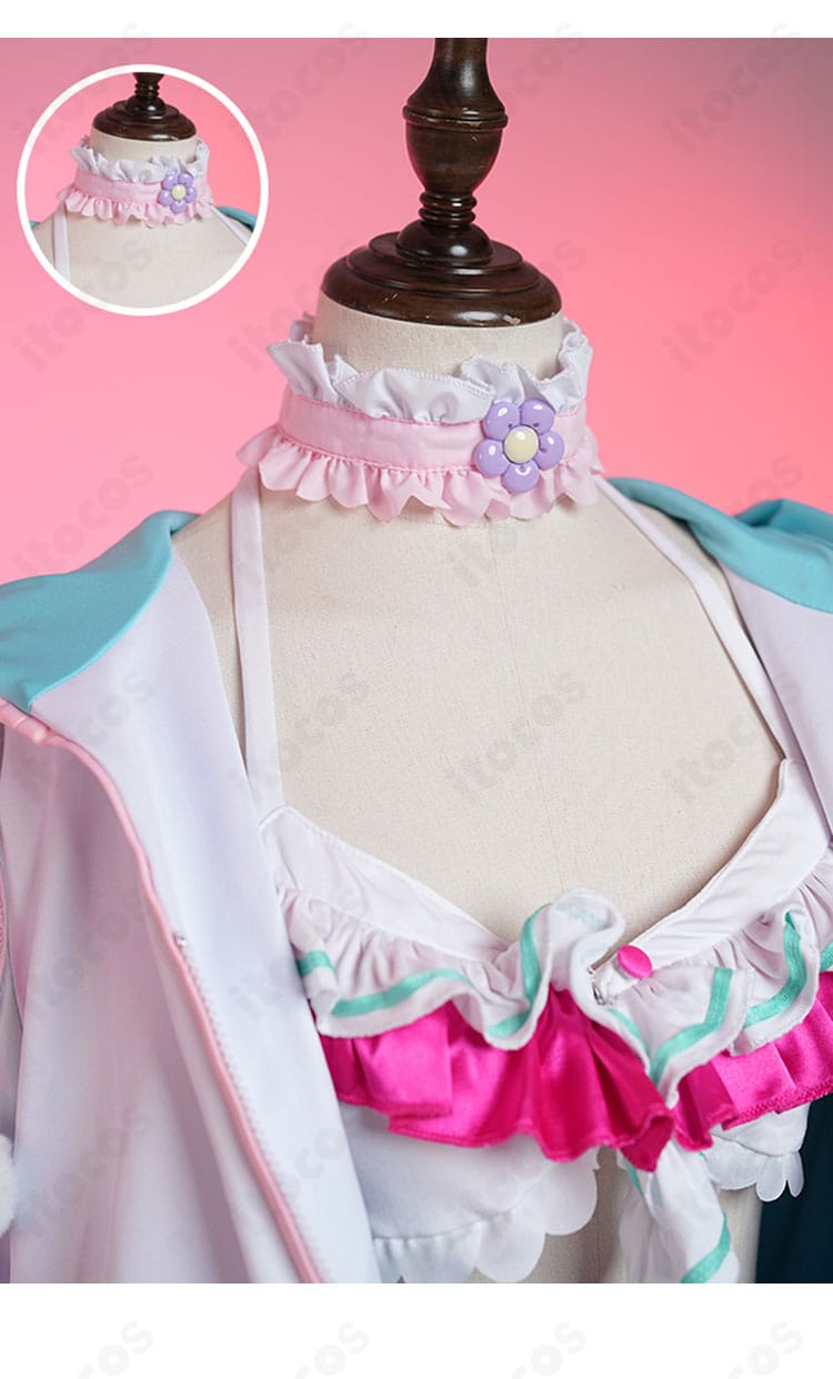 博衣こより パーカー水着のチョーカー装飾をクローズアップ。質感と意匠を強調したディテール写真。