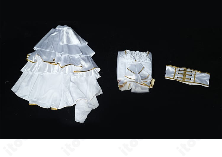 セット内容の展示画像｜トップス・スカート・コルセットベルトの3点セット