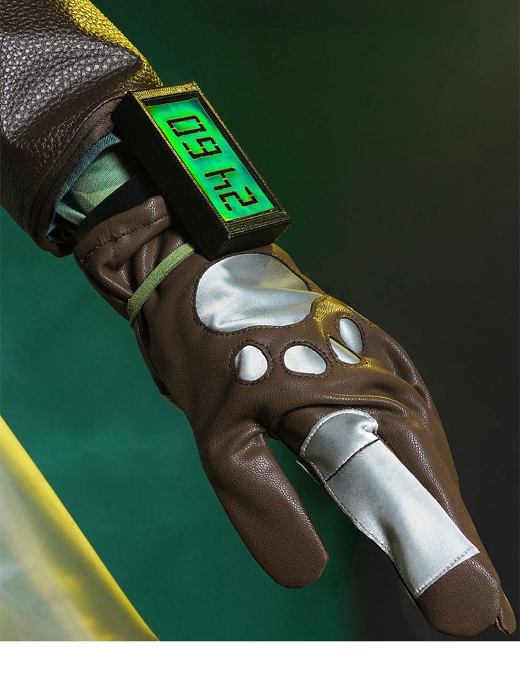 第五人格 墓守コスプレ衣装の手袋ディテール。手元の意匠と素材感が伝わるカット