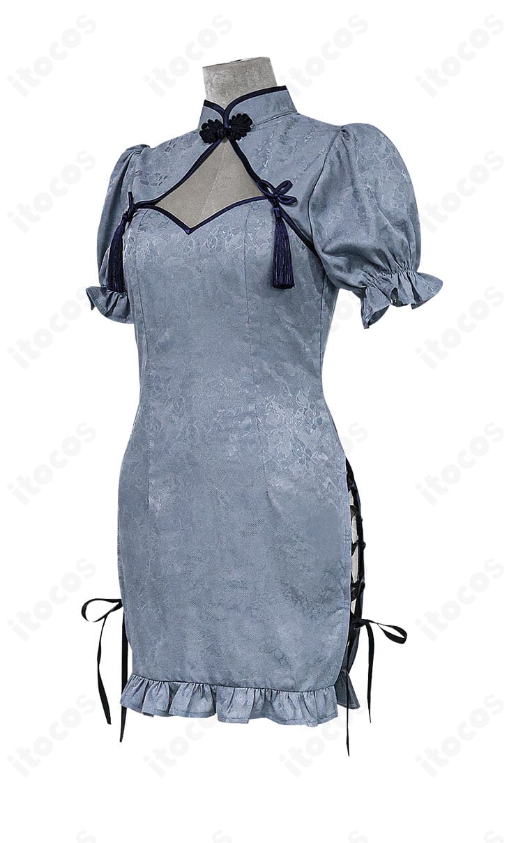 側面全体図。ジュビア・ロクサーのチャイナ服コスプレ衣装のサイドラインと装飾ディテール