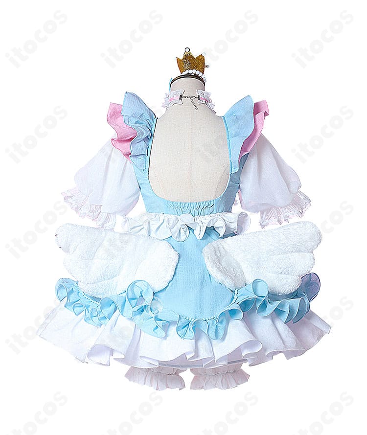 初音ミク 夢かわプリンセス衣装の背面全体像。リボンやスカートの広がりなど後ろ姿のデザイン