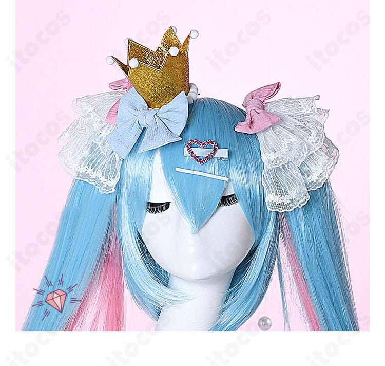 初音ミク 夢かわプリンセス衣装の髪飾りディテール。ヘッドドレスの形状と装飾の近接