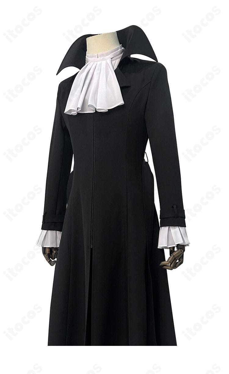 芥川龍之介コスプレ衣装のサイドビュー。袖のシルエットとコート丈のバランス、着用時の立体感を表現。