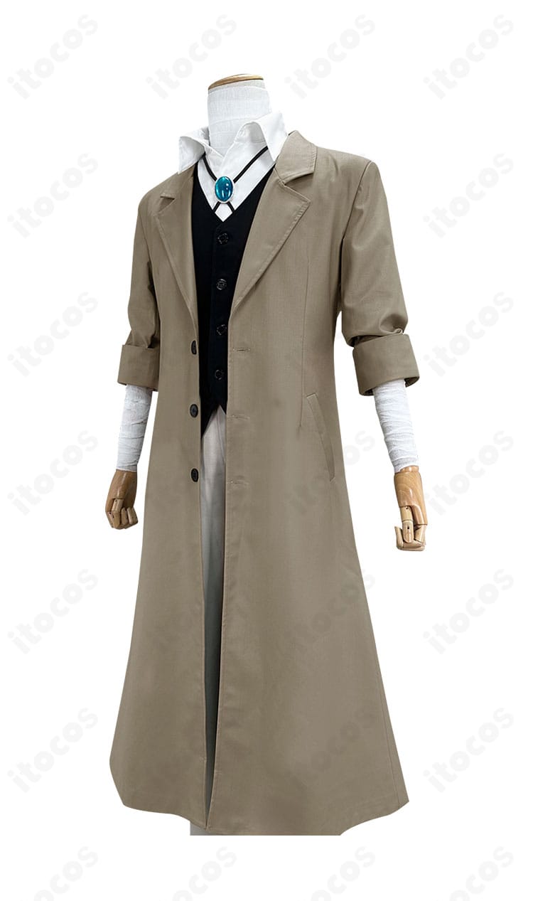 太宰治コスプレ衣装の側面。コートの落ち感と袖のフォルムを確認