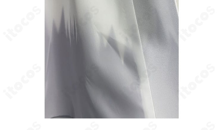 装飾ディテール近接｜裾やパイピングの仕上がりを確認できる学園制服風コスプレ