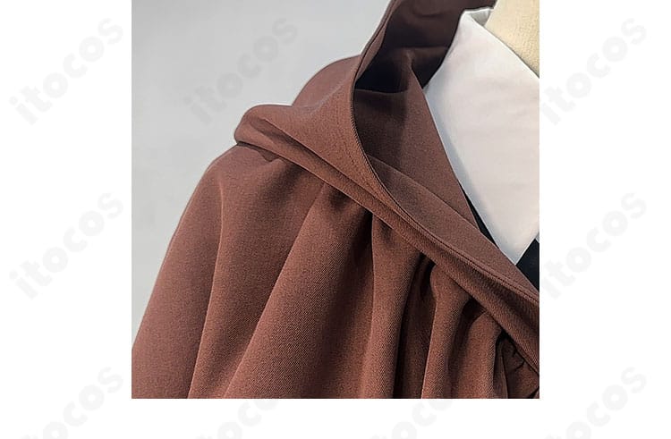 生地の拡大。マット寄りで肌当たりの良い中厚素材の織りと発色。