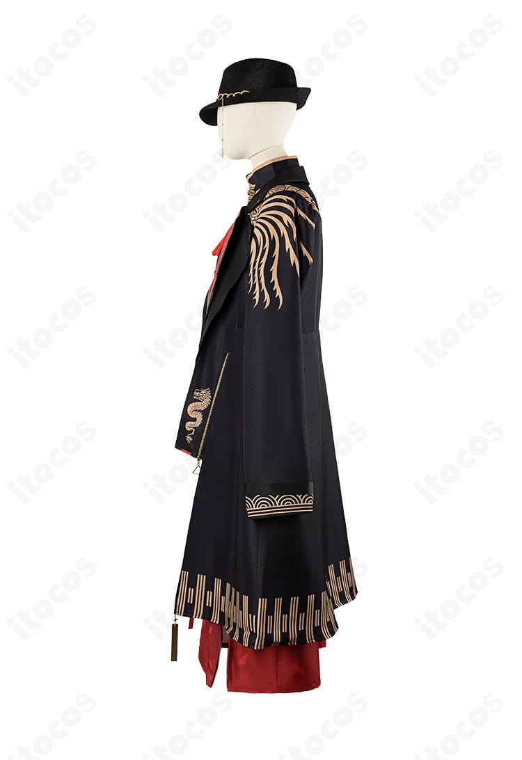 星街すいせい 東洋風スーツ衣装の左側装飾を接写。紐飾りとチェーンの配置ディテール