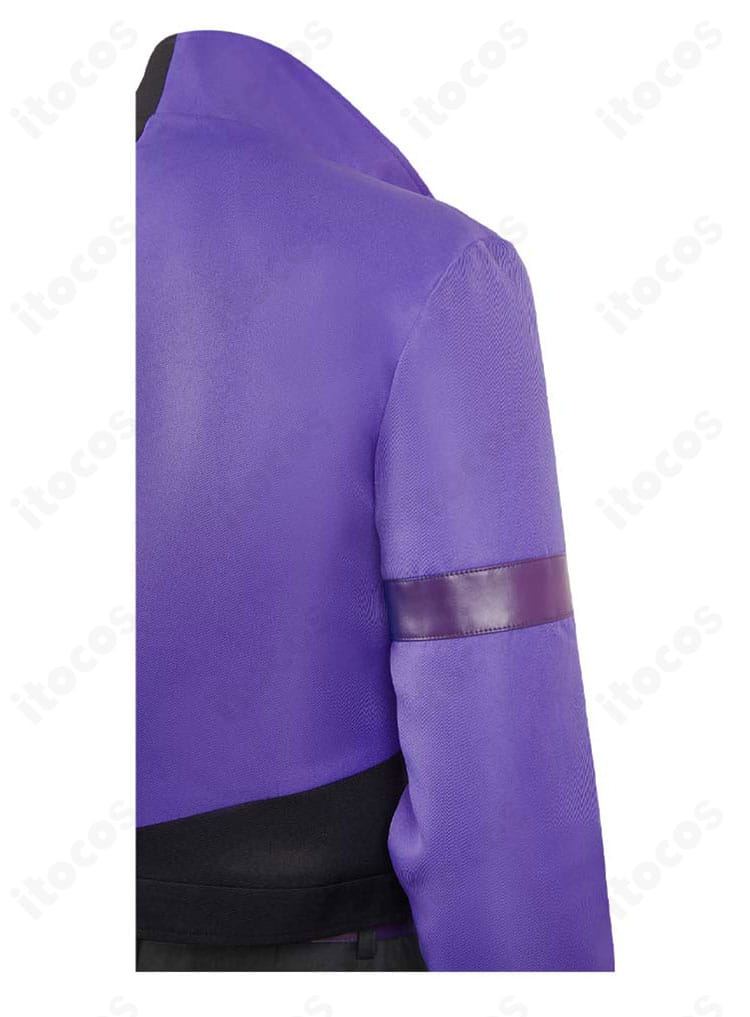 怪獣8号 保科宗四郎 防衛隊制服コスプレの肩・袖ディテール。立体的なフォルムと装備感の表現が分かる画像