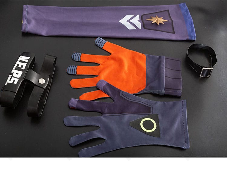 セス・ローウェル衣装 手袋・ハンドカバーのクローズアップ。手元ディテールと素材切替。