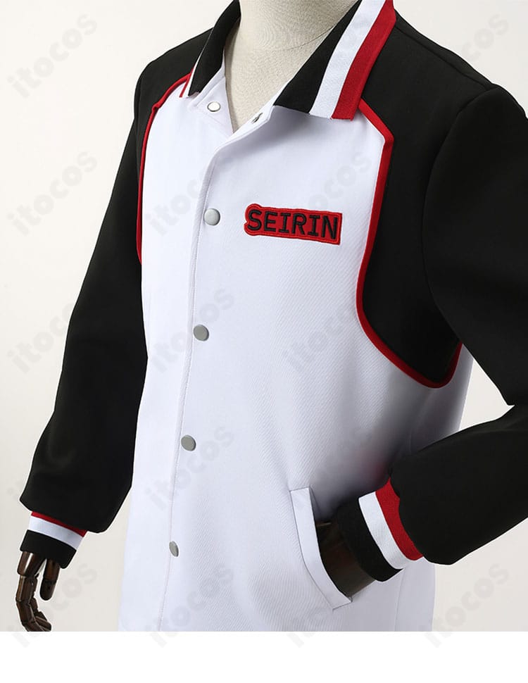 誠凛高校ジャージの側面ディテール。縫製とライン設計を示す接写画像。