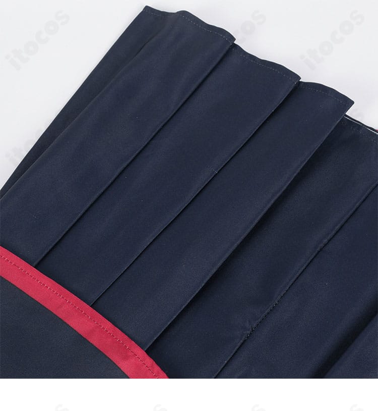 東日万凛 コスプレ衣装のスカート装飾アップ。美しいドレープとエッジの質感