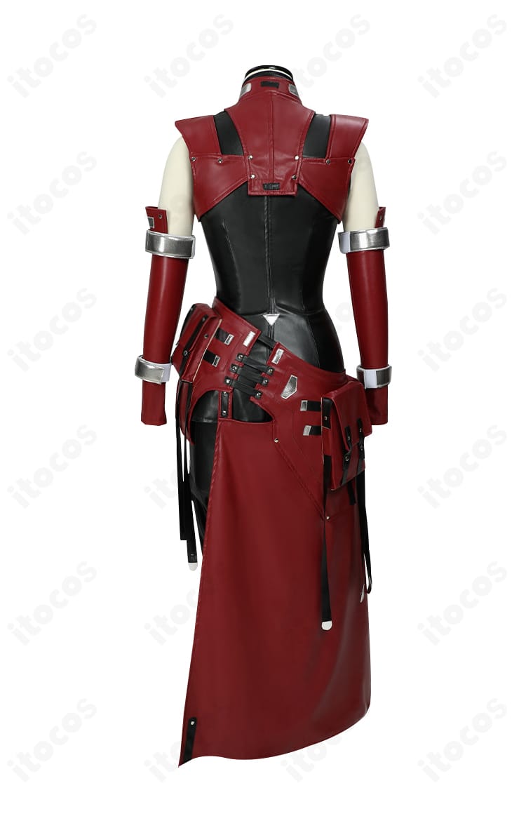 エアリス・ゲインズブールのコスプレ衣装 背面。開閉部とフィット感、スカートの落ち感を確認できるカット。