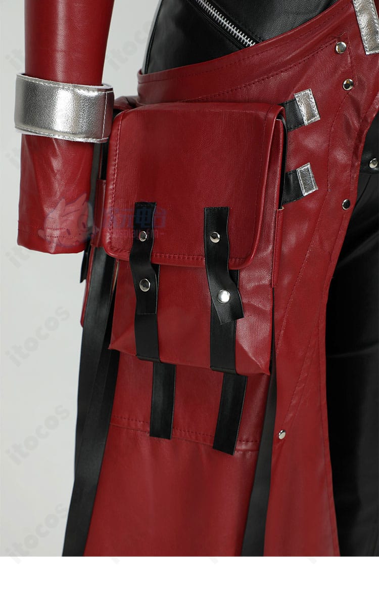 エアリス衣装のウエスト周り。ベルト風装飾とドレープでスタイル良く見せるデザイン。