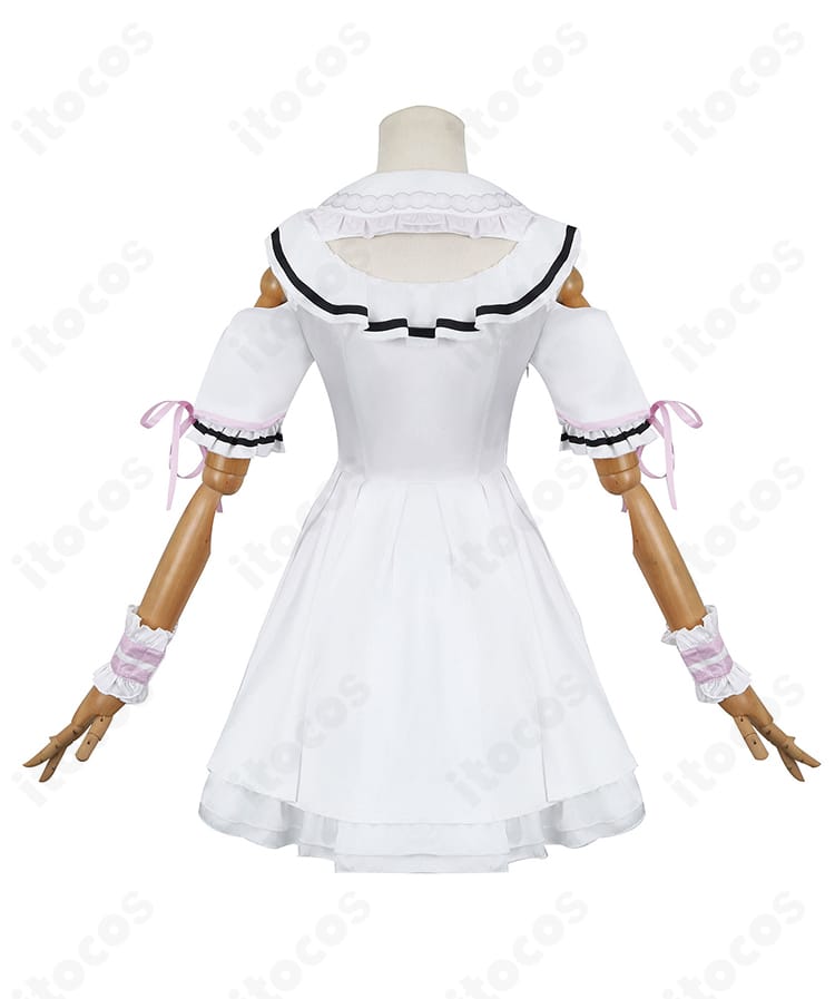 湊あくあ コスプレ衣装のインナー背面ディテール。後ろ身頃の縫い合わせと形状