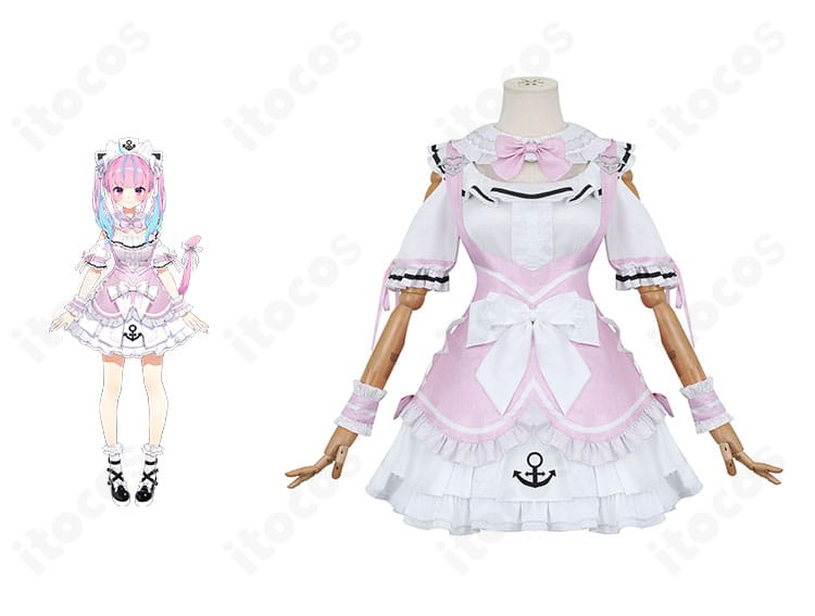 ホロライブ・湊あくあのピンクメイド衣装とキャラクターイラストの組み合わせ。配色と装飾の再現度がわかる正面比較