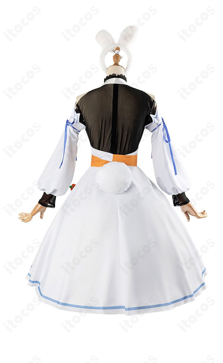 ホロライブ 兎田ぺこら ぺこらマミー コスプレ衣装の背面。背中から裾までのラインと装飾配置を確認できる画像。