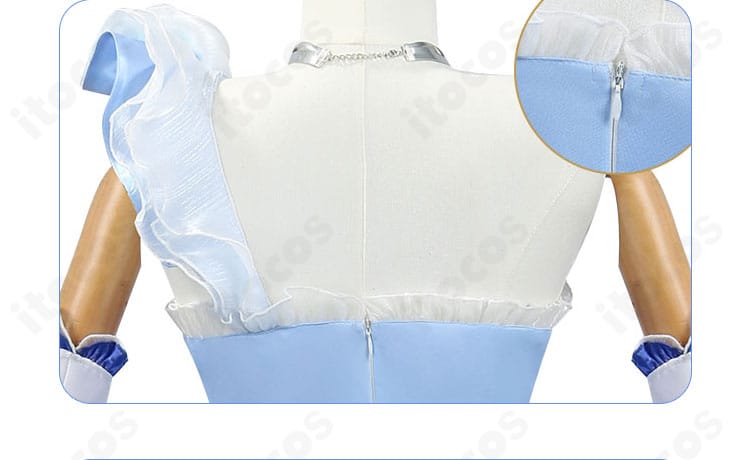 調香師（ヴェラ・ナイエル）衣装の背面チェーン装飾ディテール