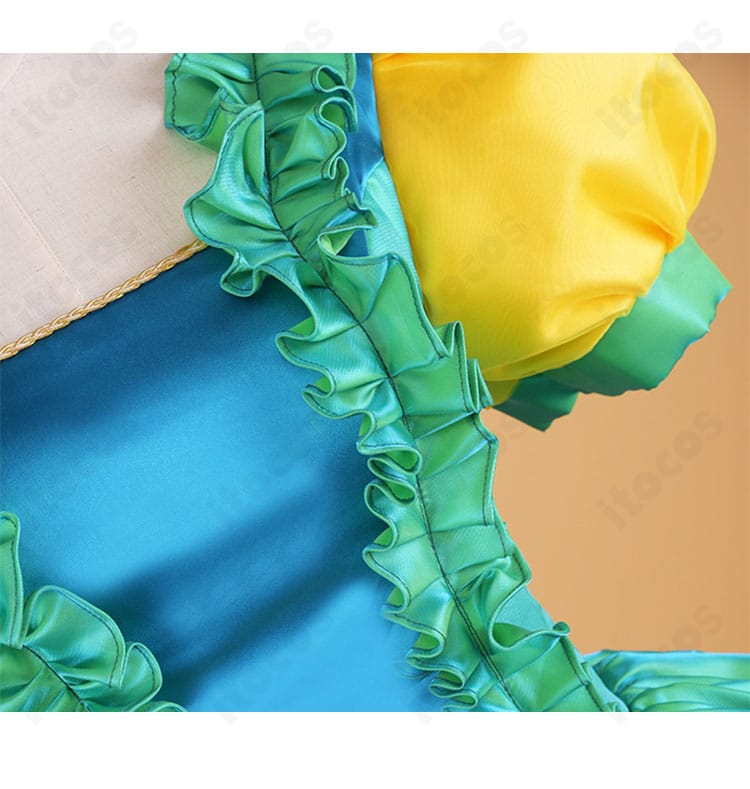 前胸部分の装飾ディテール。ドリゼラらしい華やかなモチーフと色分割を丁寧に再現。