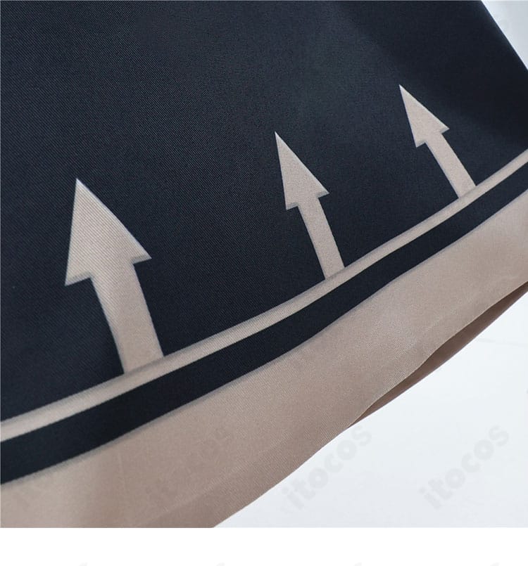 白銀ノエル衣装の裾まわり装飾。フレアラインと縁取りの刺繍風ディテール