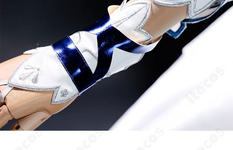 アスナ ウンディーネVer. アーム装飾のアップ。手元パーツの意匠と固定方法の見え方を示す。