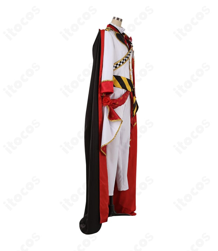 エース・トラッポラ 寮服コスプレ 右側面：コートのラインと腰飾りの見え方を示すサイドビュー