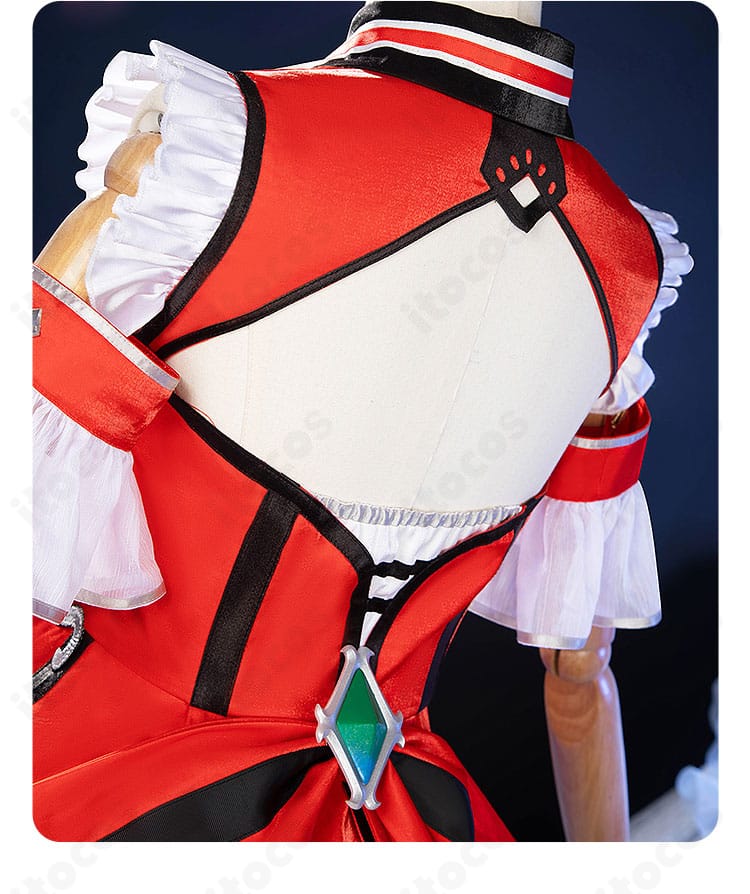 背面装飾の細部を拡大した写真（リボン・トリム等）