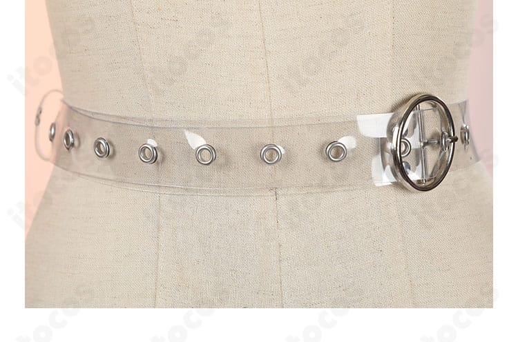 シロネン衣装の尾と腰帯。動きに合わせ揺れるデザインが印象的。