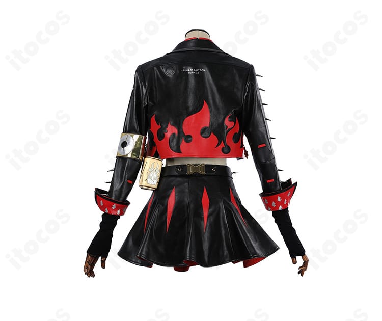 バーニス・ホワイト 通常衣装の背面全体。ロングコートの丈感と背面装飾の配置が見える