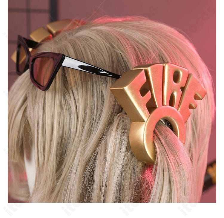 バーニス・ホワイト ヘッドアクセサリー・髪飾りの拡大。形状と色味が分かる