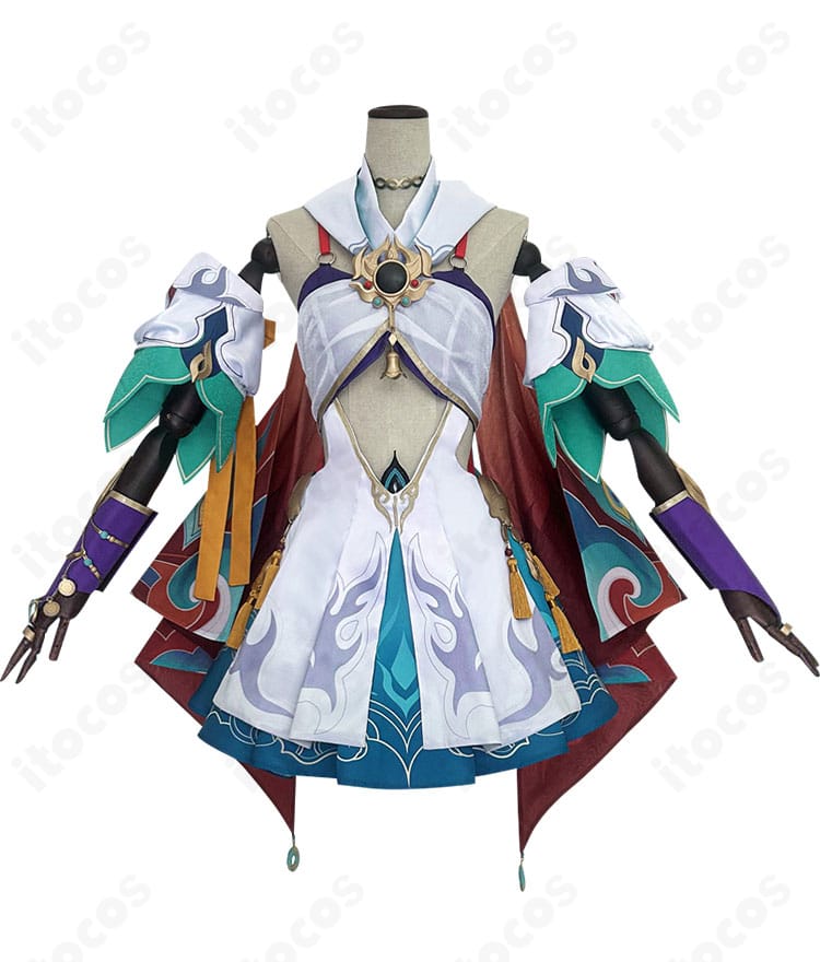 雲璃 コスプレ衣装の正面全体。胸元から裾までのディテールと洗練されたデザインが分かる写真。