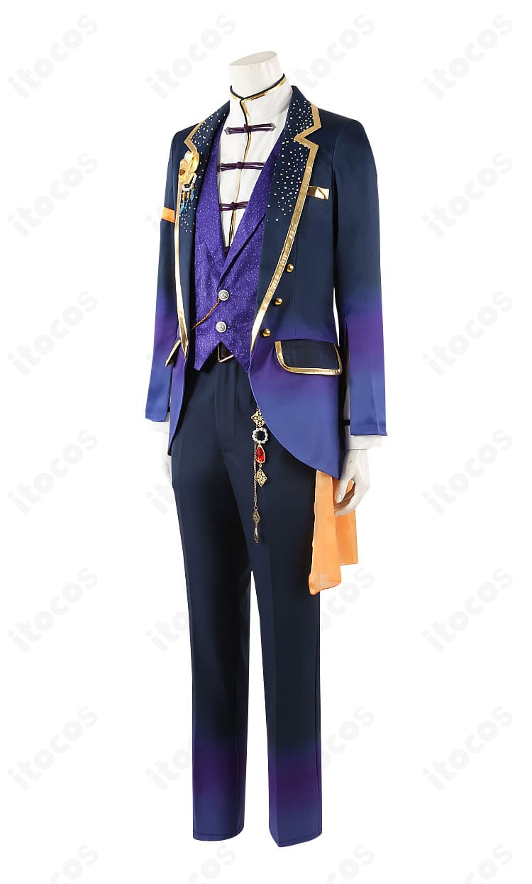 逆先夏目 クルーズ衣装の左側面。バランスの取れたマリンテイストと上品な装飾が際立つデザイン。