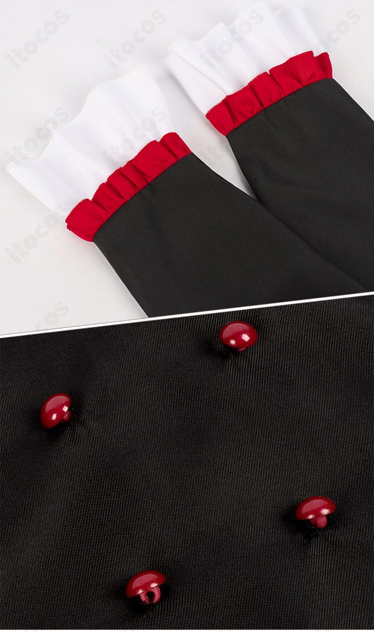 サティ衣装の袖口ボタンと装飾のディテール。近距離撮影対応の仕上げ