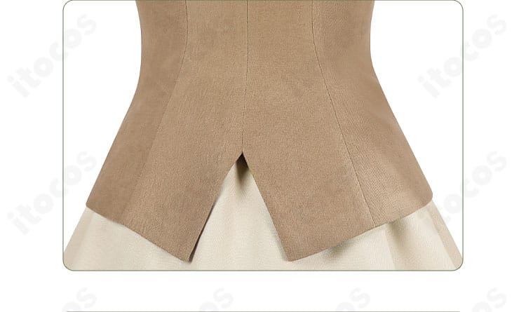 裾飾りのディテール。端処理と装飾ラインが美しく、動きに映える仕立てを確認。