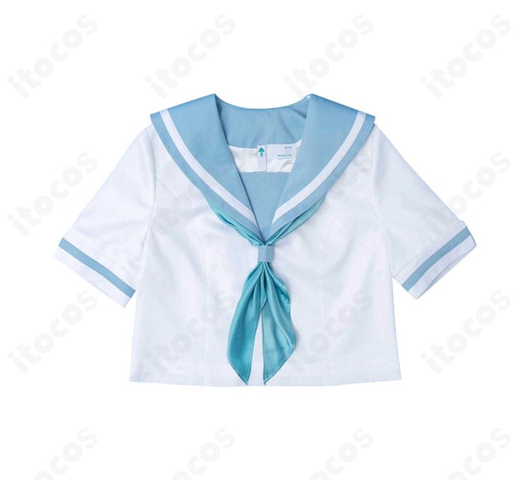 鎧塚みぞれ 夏制服コスプレの上衣ディテール。襟元と装飾パーツの縫製・刺繍をクローズアップ。