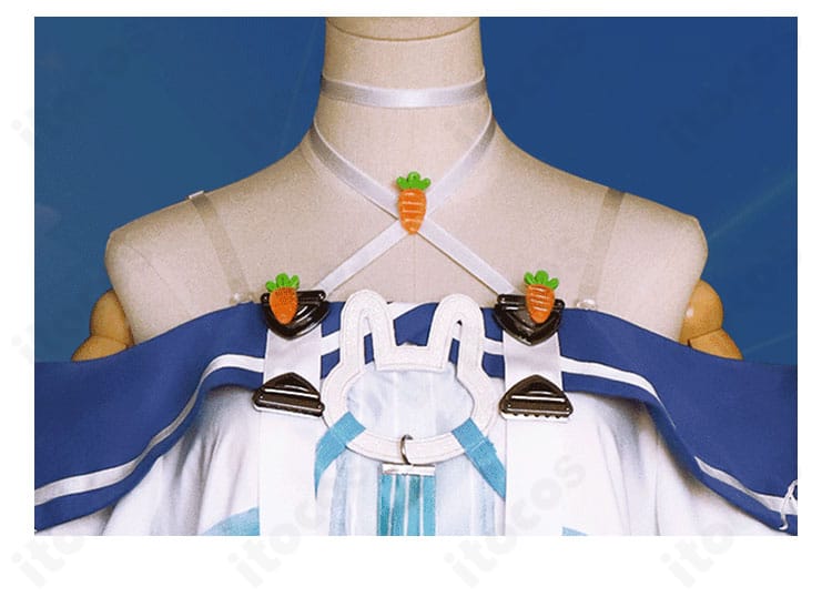 ラフィーII コスプレ衣装の上衣装飾ディテール。胸元のアクセントと縫製の仕上げがわかる近接カット。