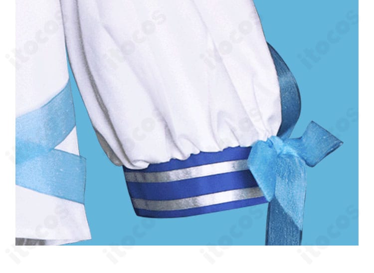 ラフィーII コスプレ衣装の袖口ディテール。縁取りと装飾の作り込みが映えるカット。