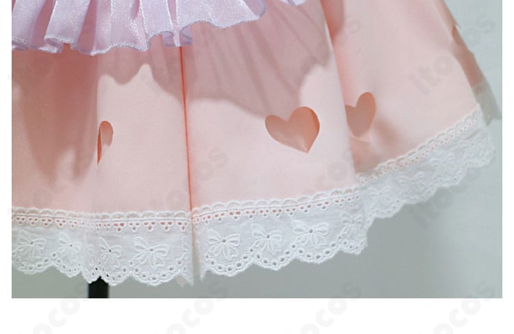 ラム 夢かわメイド衣装 スカート裾ディテール。パイピングとレース端の上品な仕上げ