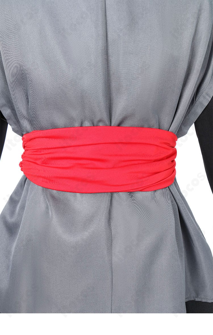 帯（腰封）の装飾詳細。ウエストマークでシルエットが締まる設計を示す画像。