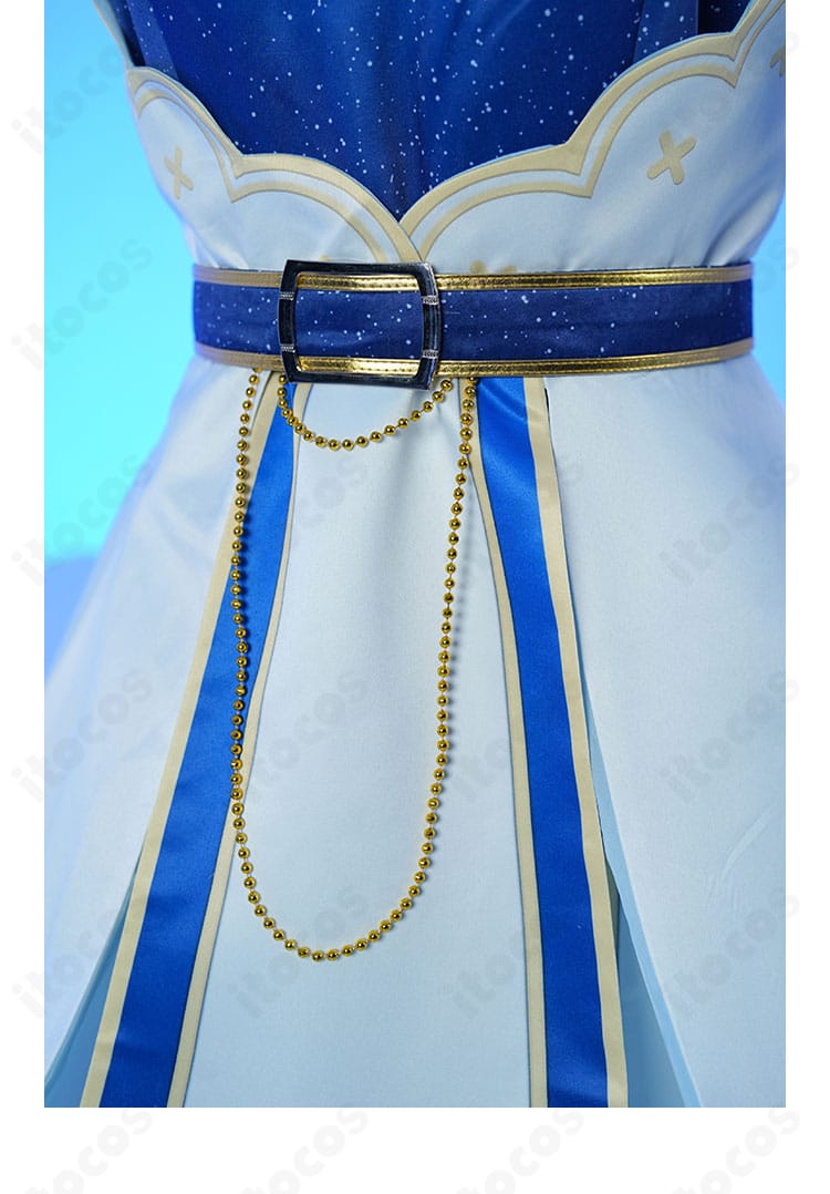 ベルト装飾：金具とステッチワーク、アクセント位置を示すディテール写真