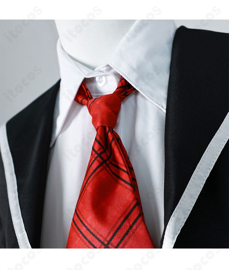 日奈森あむ コスプレ衣装の襟とネクタイの装飾ディテール。ジョーカーらしい端正な結び目を強調